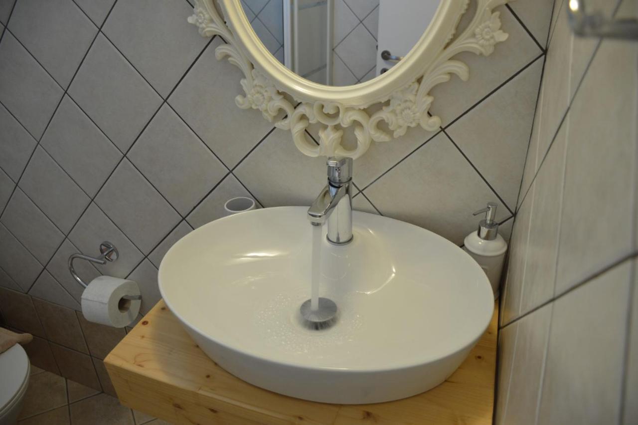 Cute Studio In Milos Tripití Kültér fotó